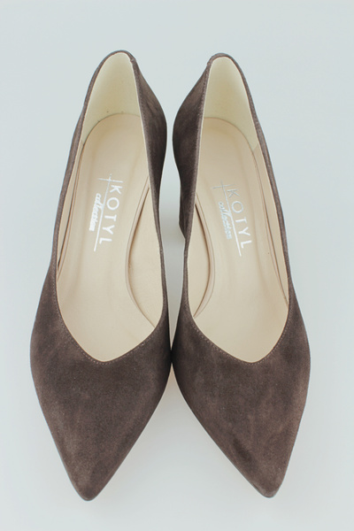 Kotyl 3717 brązowy zamsz