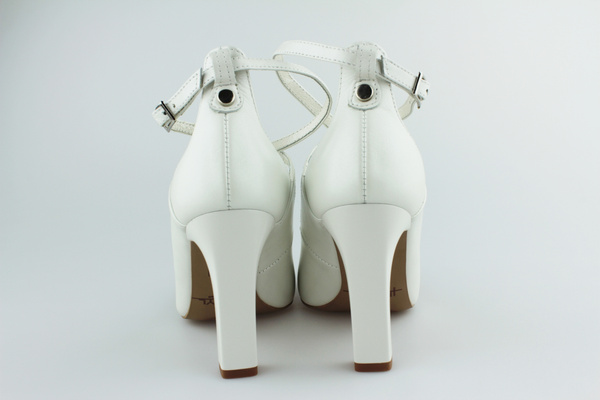 Kotyl 5897 biała ecru perła