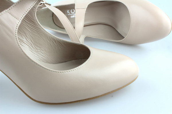 Kotyl 7091 beż lico