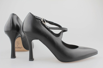 Kotyl 8511 czarny lico 