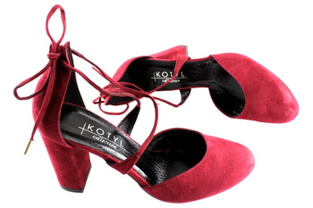 Kotyl 5899 wino zamsz