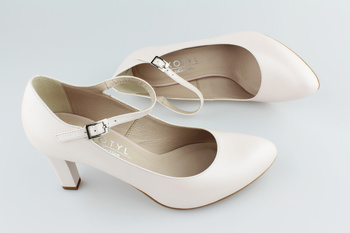 Kotyl 888 perłowy róż 