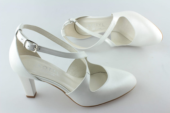 Kotyl 7079 biała ecru perła