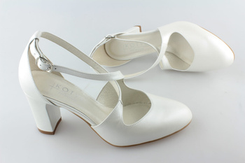 Kotyl 7080 biała ecru perła