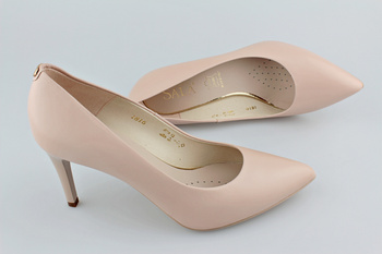 Sala 1816 róż 2003